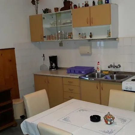 Mate I Lile Appartement